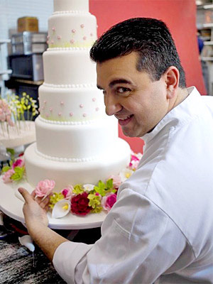 cake boss pictures. Cake Boss is centered on Buddy